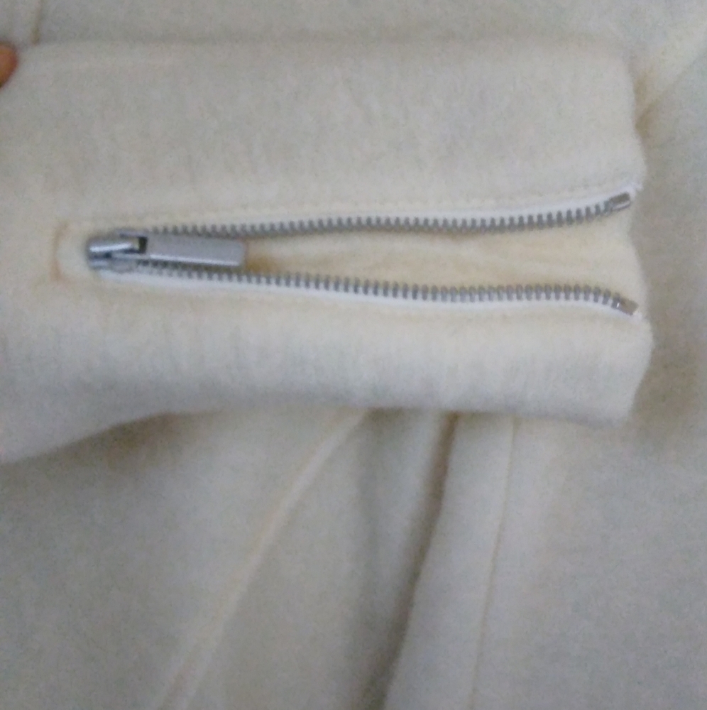 Armani Exchange Stunning Winter Jacket - Picture 12 of 13
